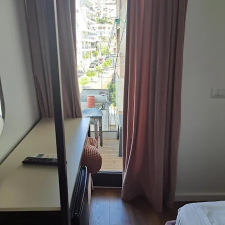 Kekezis Pensionat Sarandë